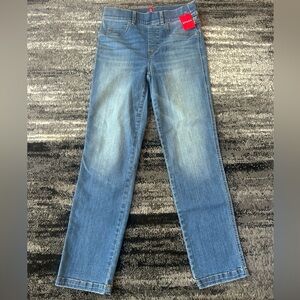 NWT SPANX Straight Leg Tummy Control Pull On Jean